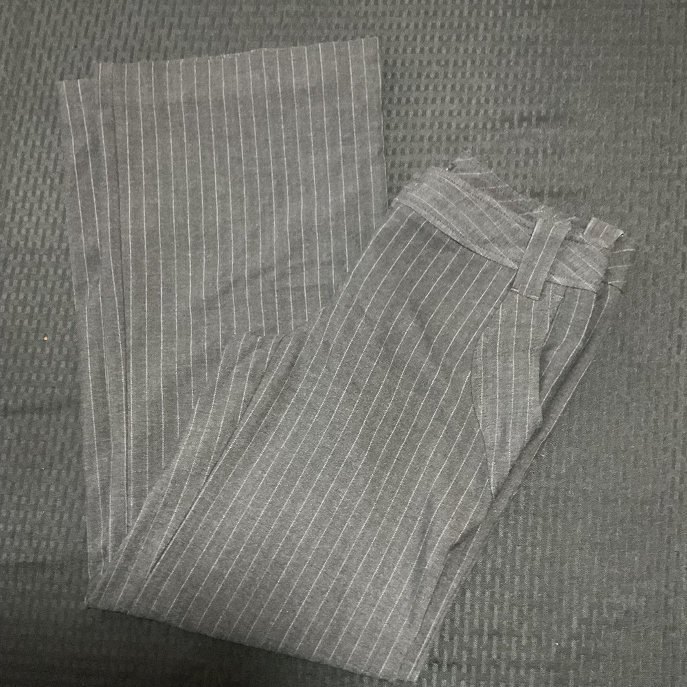 INC International Concepts Dress Pants Womens Petite 6 Gray Pinstripe Stretch